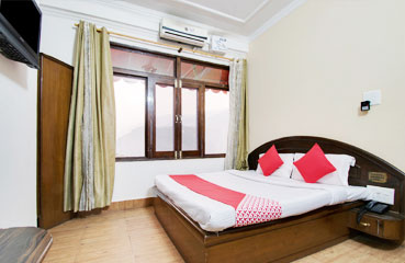 Khajjiar Hotel Package